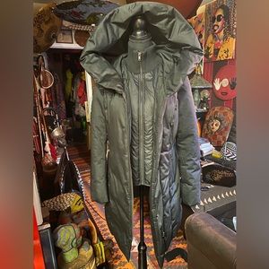 SOIA & KYO Quilted Coat w Hood, L